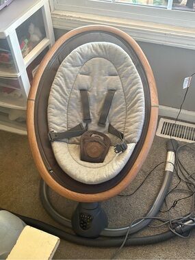 Maxi-Cosi Infant Swing